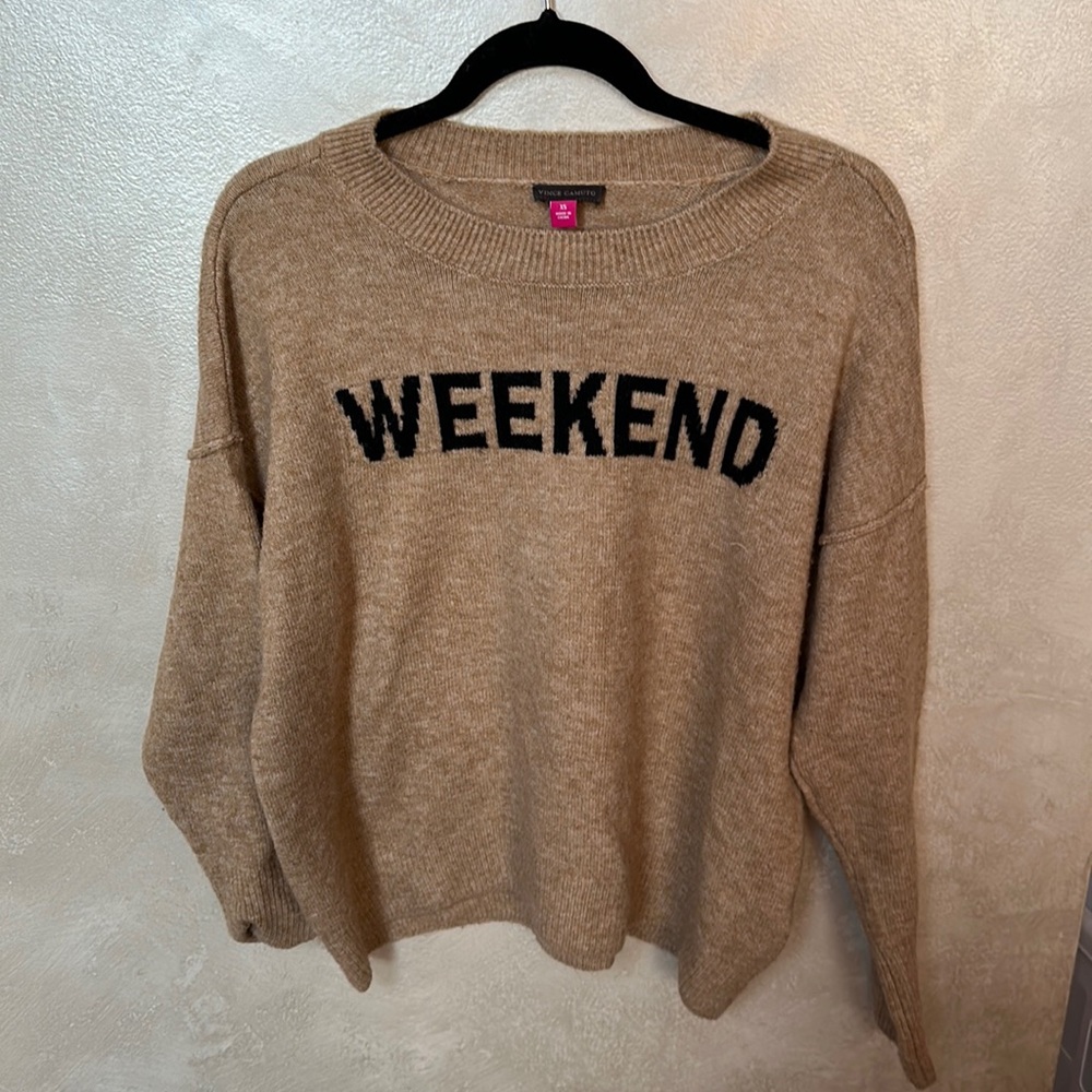 Vince Camuto Tan Crewneck Sweater with 'WEEKEND' Graphic in Black